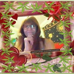 Meet your Posher, Carol clothes and all kinds of c